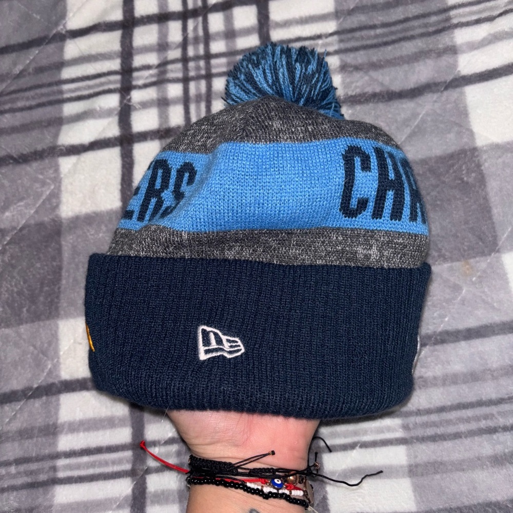 New Era Gray Beanie with Pom